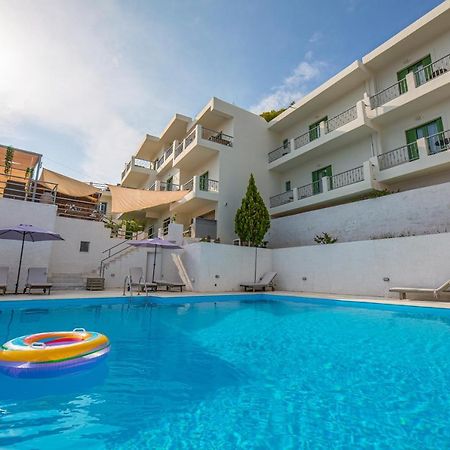 Evita'S Resort Poros Town Extérieur photo
