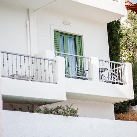 Evita'S Resort Poros Town Extérieur photo