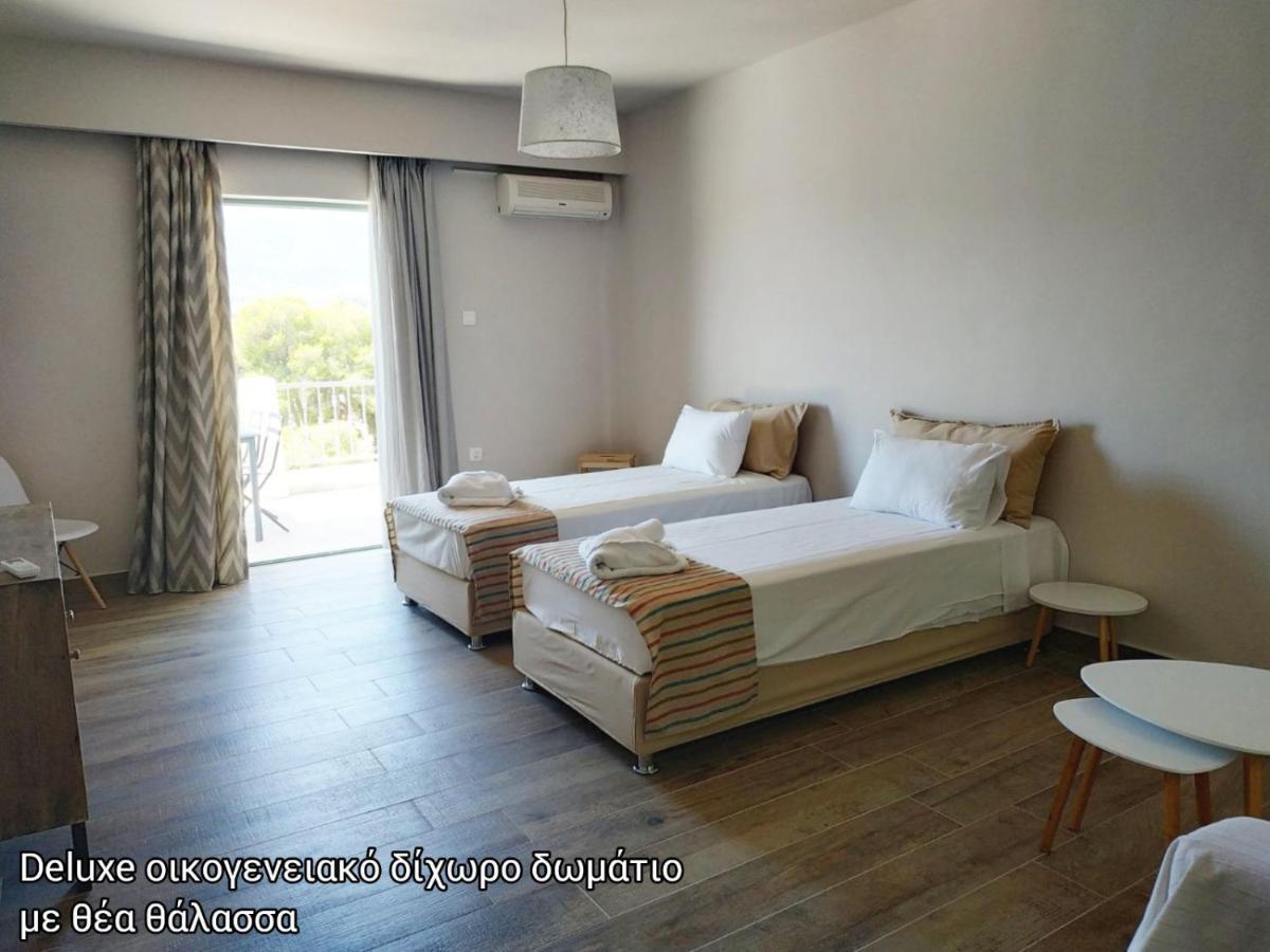 Evita'S Resort Poros Town Extérieur photo
