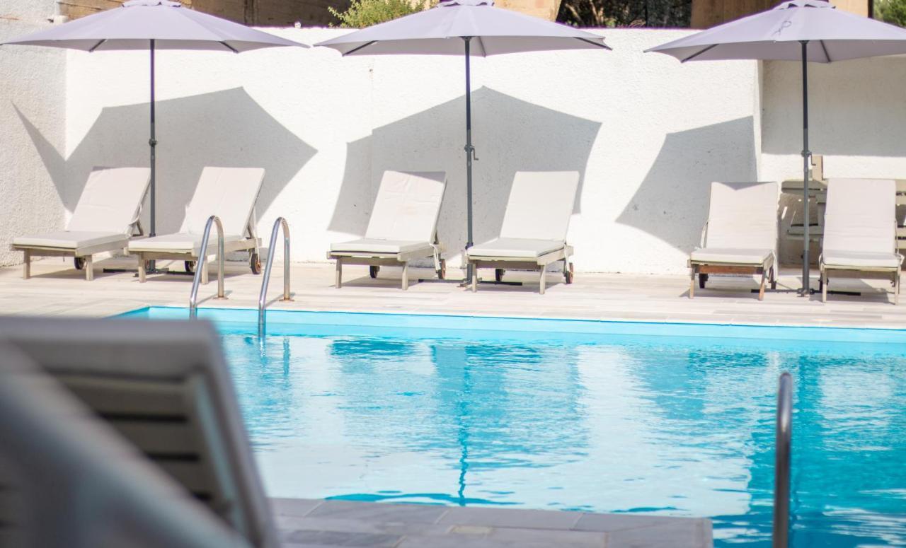 Evita'S Resort Poros Town Extérieur photo